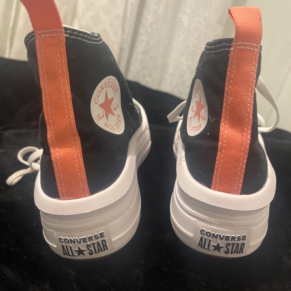 Converse high tops - Picture 2 of 3